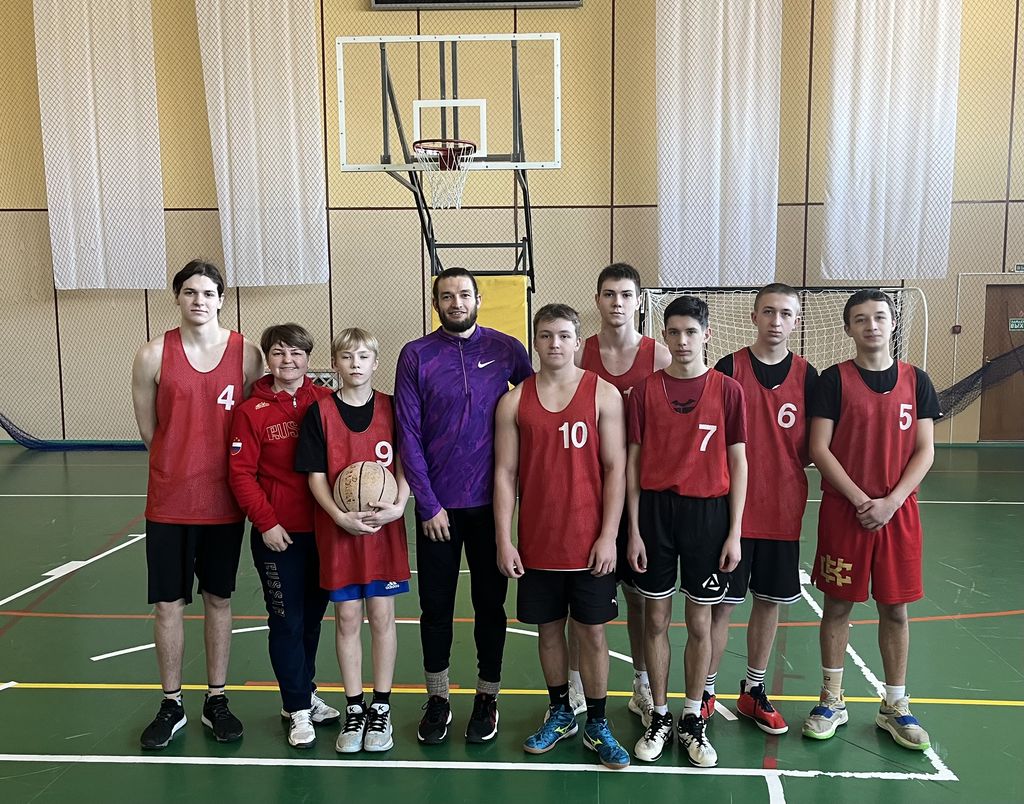 Мужской баскетбольный турнир